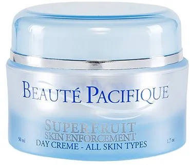 Crema Giornaliera SuperFruit per tutti i tipi di pelle